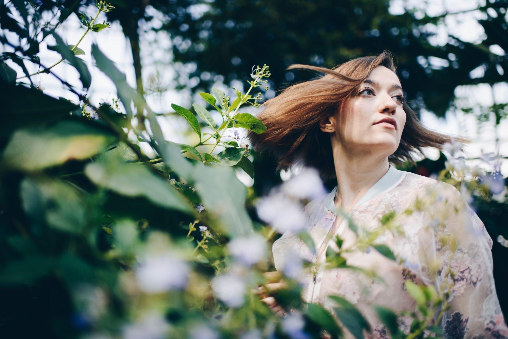 carousel-hero-element image-4